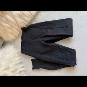 Lululemon In Movement 7/8 Tight Everlux